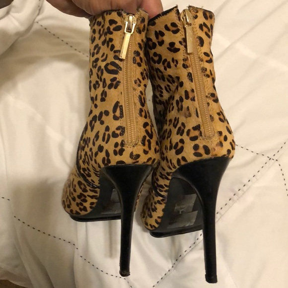 Express cheetah print booties - Picture 2 of 3